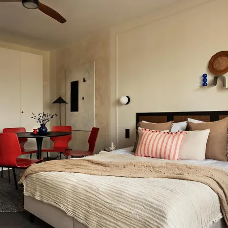 Nafenna 2-Bedroom Apartment In Old Town-3